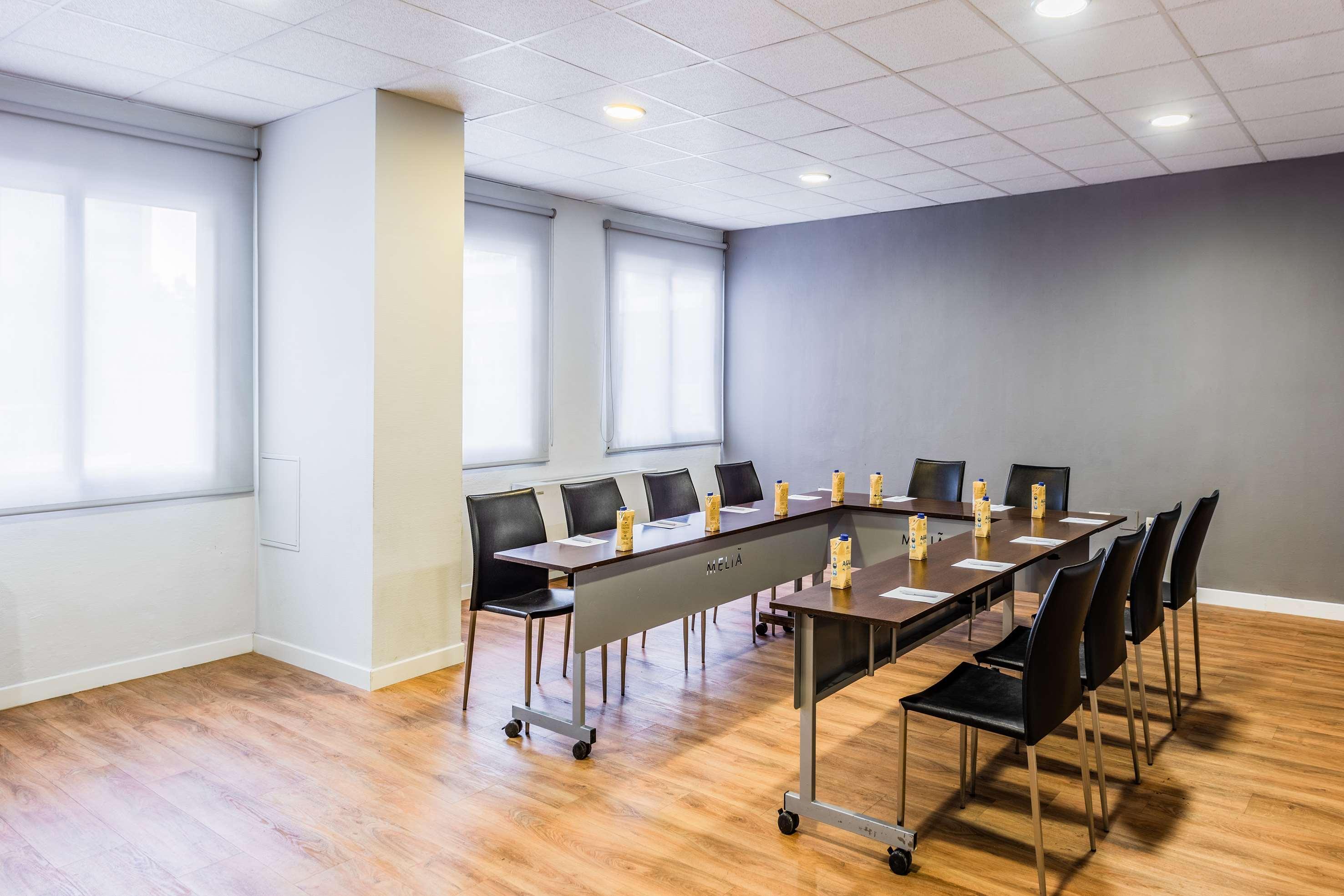 Chamartin, Affiliated By Melia Hotel Madryt