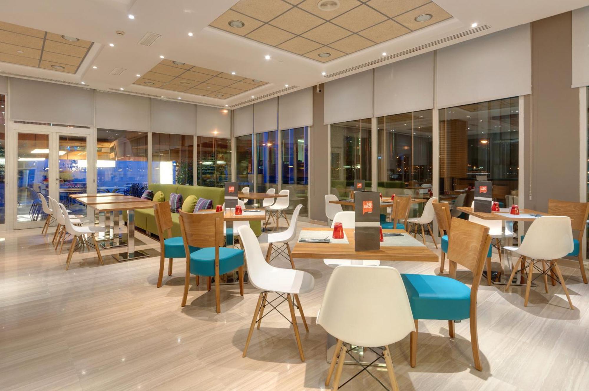 Hotel Chamartin, Affiliated By Melia Madryt